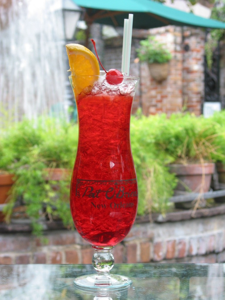 Hurricane_at_Pat_O'Brien's (1)
